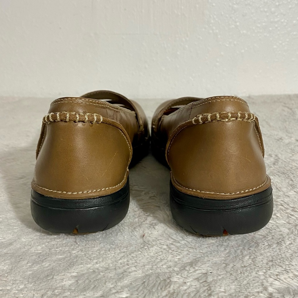 Clarks Unstructured Tan Leather Mary Jane Flats Women’s Size 7.5 M - Picture 5 of 10